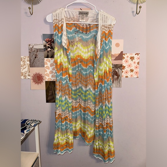 A La Carte Multicolored Crochet Sleeveless Cardigan NWT - Picture 2 of 6